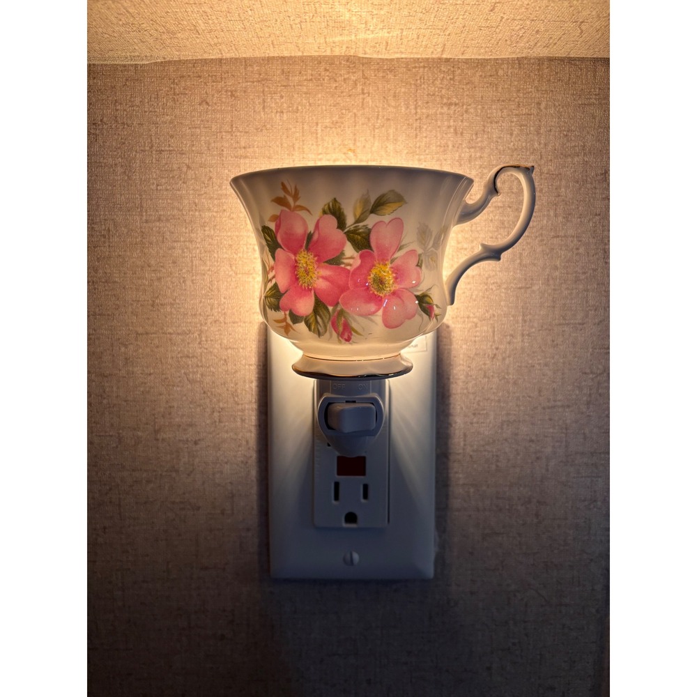 Handcrafted Royal Albert Prairie Rose Teacup Night Light